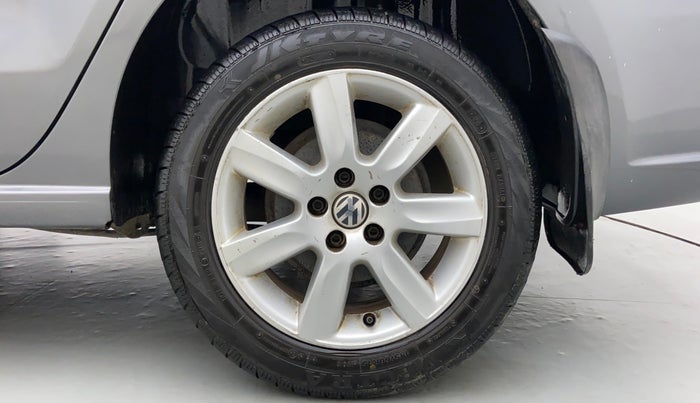 2013 Volkswagen Vento COMFORTLINE MT PETROL, Petrol, Manual, 72,646 km, Left Rear Wheel