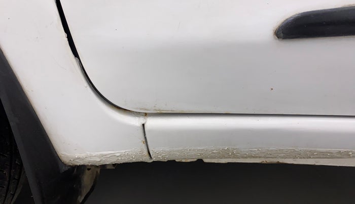 2017 Datsun Go ANNIVERSARY EDITION, Petrol, Manual, 85,447 km, Left running board - Slight discoloration