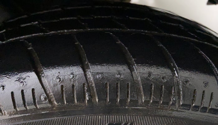 2018 Maruti Celerio X ZXI (O), Petrol, Manual, 28,614 km, Left Rear Tyre Tread