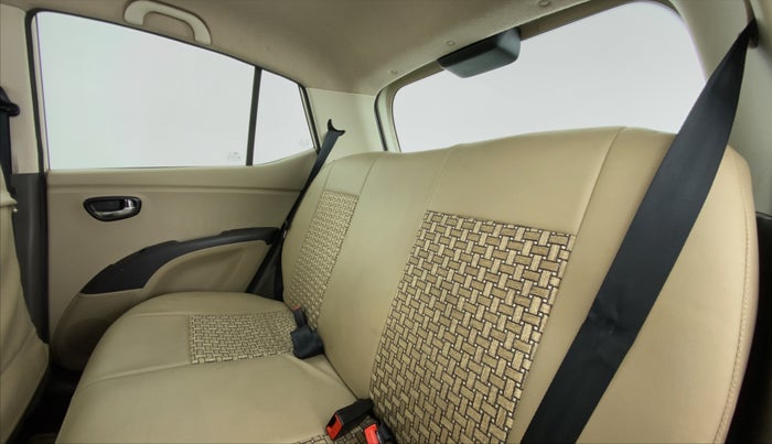 2011 Hyundai i10 MAGNA 1.1 IRDE2, Petrol, Manual, 22,547 km, Right Side Rear Door Cabin