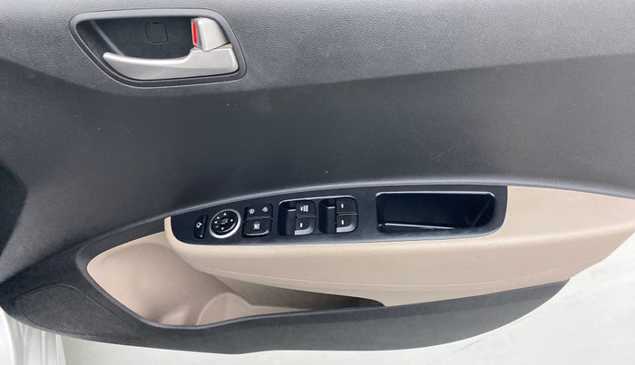 2014 Hyundai Grand i10 SPORTZ 1.2 KAPPA VTVT, Petrol, Manual, 36,500 km, Driver Side Door Panels Control