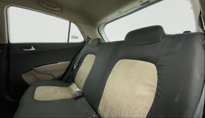 2014 Hyundai Grand i10 SPORTZ 1.2 KAPPA VTVT, Petrol, Manual, 36,500 km, Right Side Rear Door Cabin