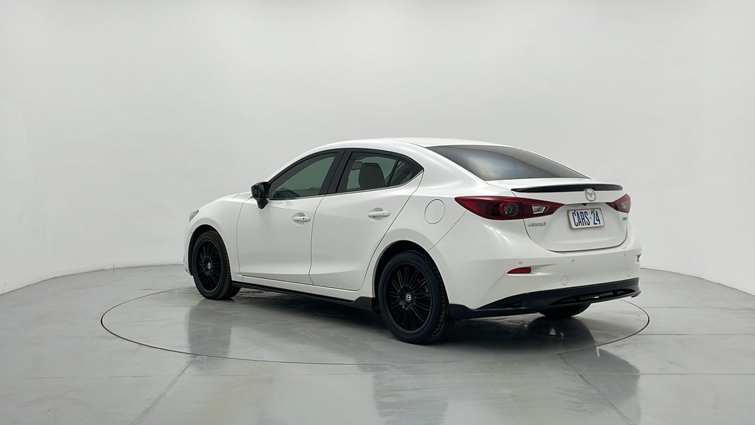 Left Back Diagonal (45- Degree) View