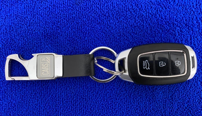 2019 Hyundai Verna 1.6 VTVT SX + AT, Petrol, Automatic, 18,314 km, Key Close Up