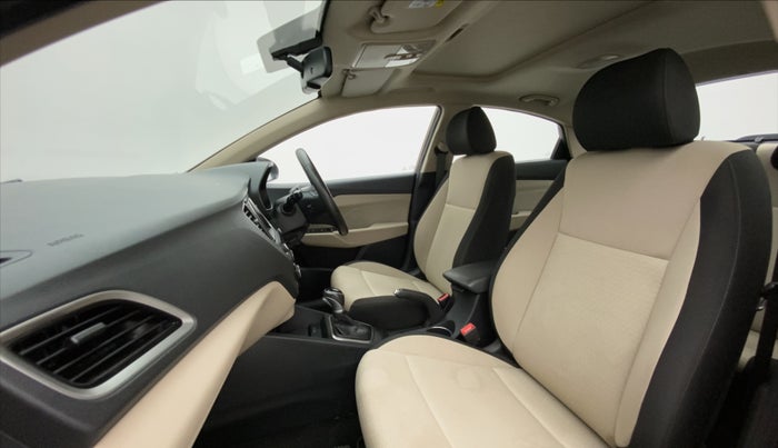 2019 Hyundai Verna 1.6 VTVT SX + AT, Petrol, Automatic, 18,314 km, Right Side Front Door Cabin