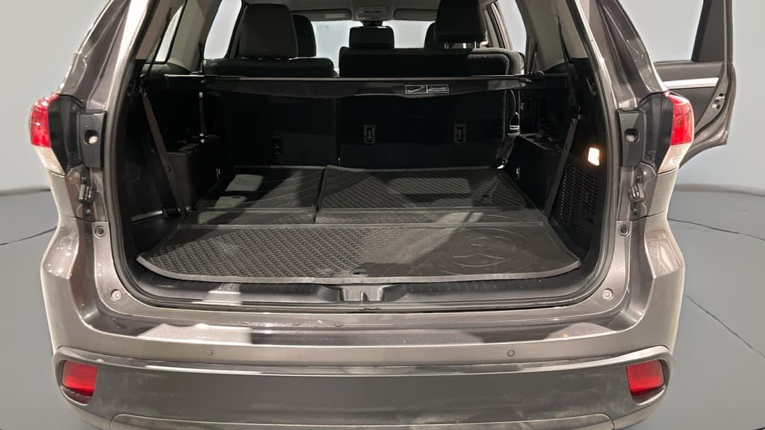 2019 Toyota Kluger Gx (4x2), Automatic, 150398 km, Boot Inside View
