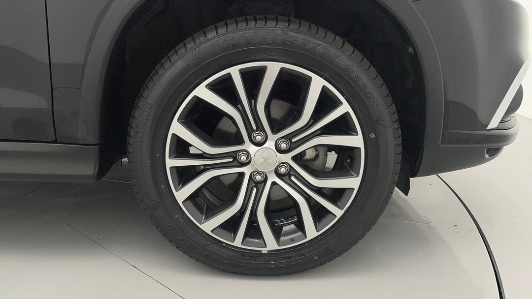 Right Front Wheel