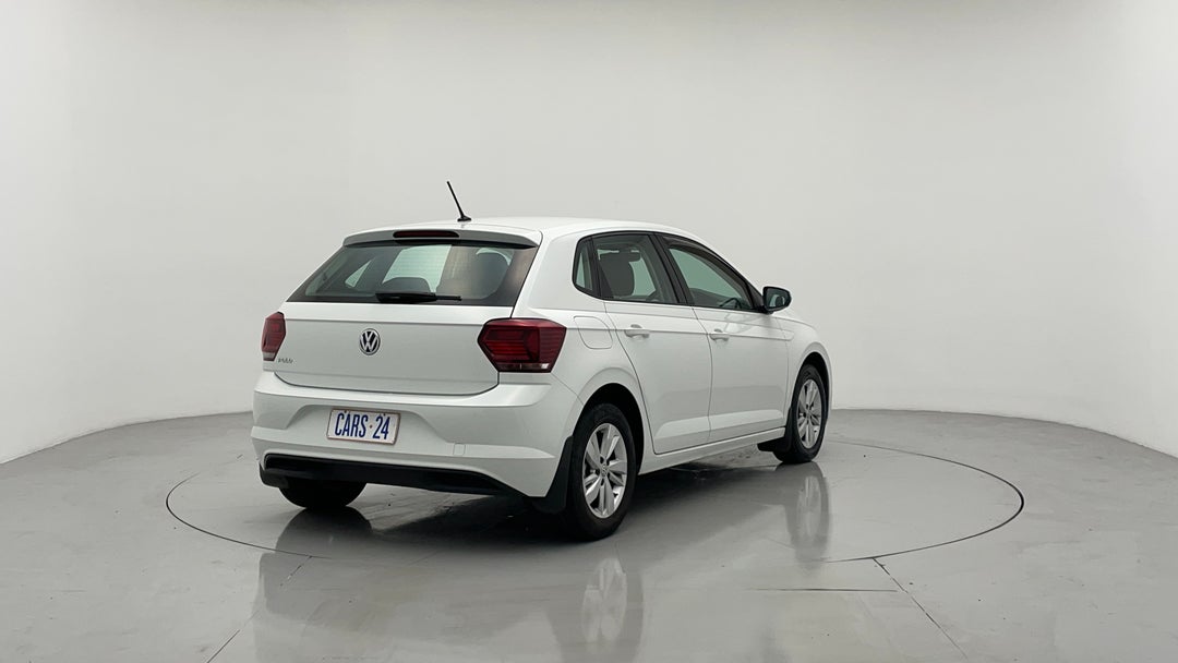 Right Back Diagonal (45- Degree) View