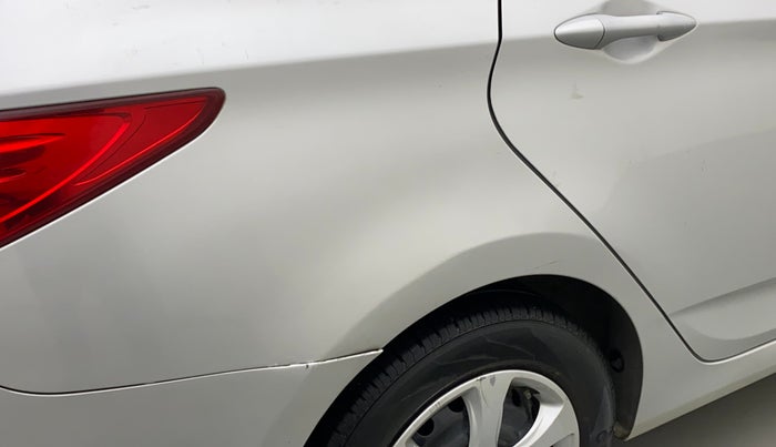 2012 Hyundai Verna FLUIDIC 1.6 VTVT EX, Petrol, Manual, 78,912 km, Right quarter panel - Minor scratches