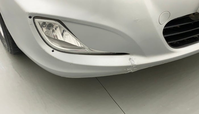 2012 Hyundai Verna FLUIDIC 1.6 VTVT EX, Petrol, Manual, 78,912 km, Front bumper - Paint has minor damage