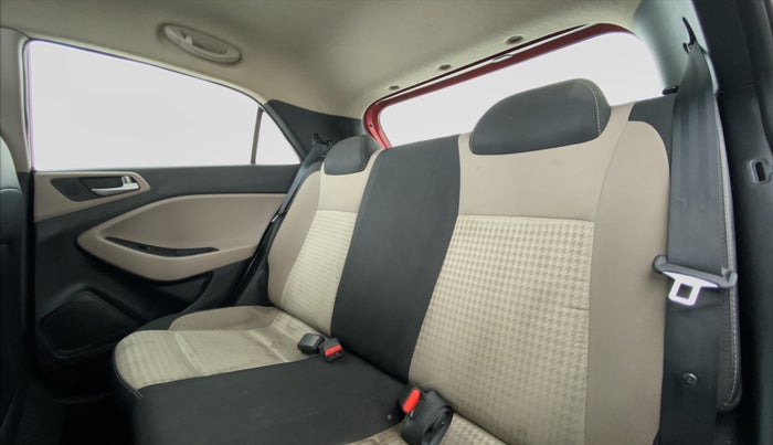 2019 Hyundai Elite i20 1.2 SPORTS PLUS VTVT, Petrol, Manual, 29,484 km, Right Side Rear Door Cabin