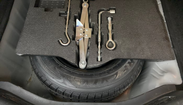 2018 Honda Jazz 1.2 SV MT, Petrol, Manual, 24,204 km, Spare Tyre