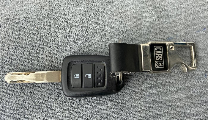 2018 Honda Jazz 1.2 SV MT, Petrol, Manual, 24,204 km, Key Close Up