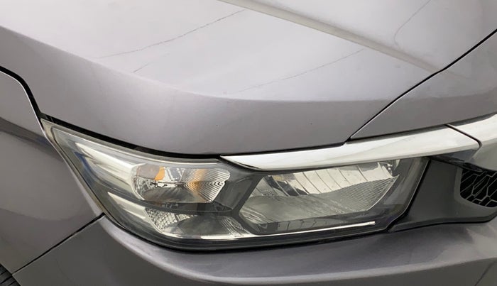 2018 Honda Amaze 1.2L I-VTEC S, Petrol, Manual, 53,243 km, Right headlight - Headlight parking bulb fused