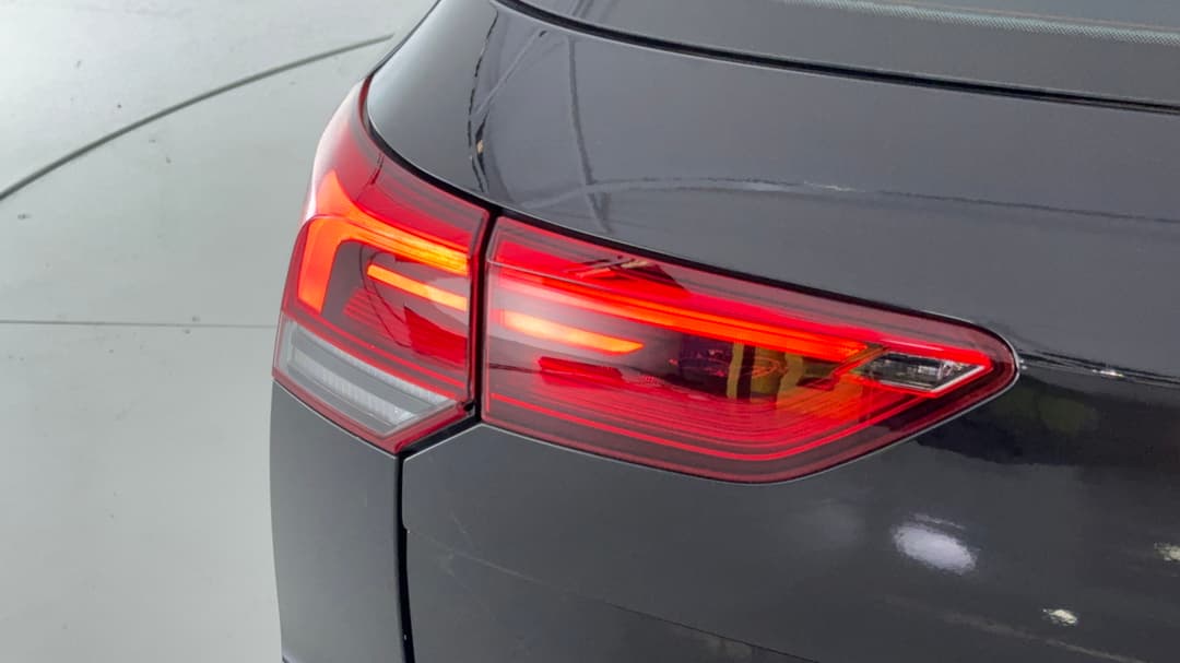 2022 Volkswagen Golf 110tsi Life, Automatic, 56580 km, Badge (Boot Left Side)