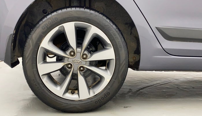 2015 Hyundai Elite i20 SPORTZ (O) 1.2, Petrol, Manual, 20,534 km, Right Rear Wheel
