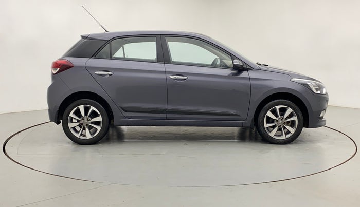 2015 Hyundai Elite i20 SPORTZ (O) 1.2, Petrol, Manual, 20,534 km, Right Side View
