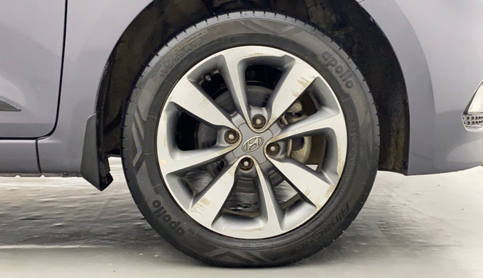 2015 Hyundai Elite i20 SPORTZ (O) 1.2, Petrol, Manual, 20,534 km, Right Front Wheel