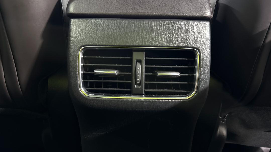 2023 Mazda CX-5 Akera (AWD), Automatic, 34512 km, Rear A/C Vent