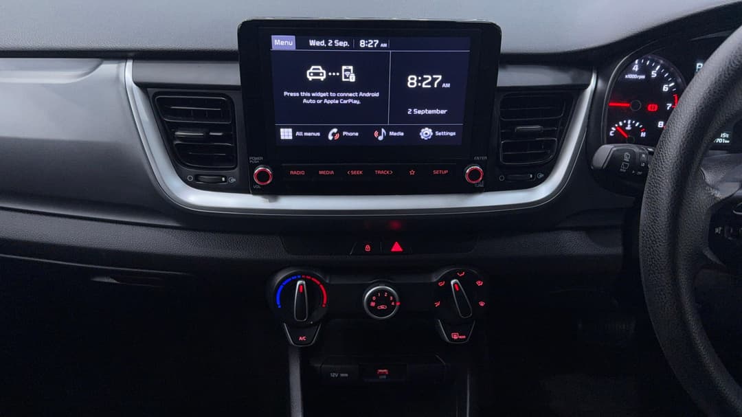2022 Kia Stonic S, Automatic, 57701 km, Center Console