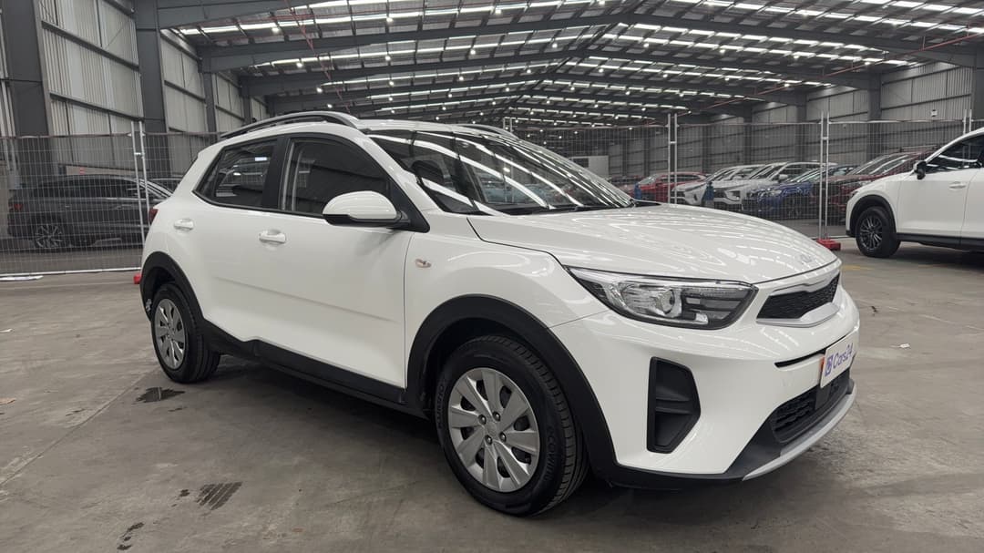 2022 Kia Stonic S, Automatic, 57701 km, Right Front Diagonal (45- Degree) View