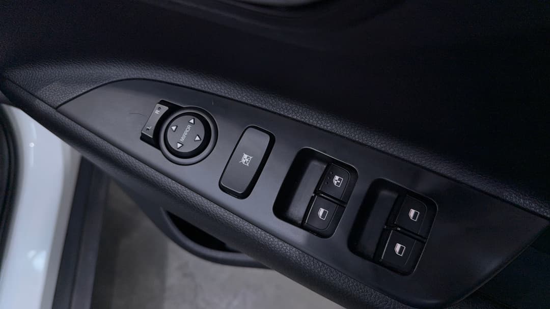 2022 Kia Stonic S, Automatic, 57701 km, Drivers Side Door Panel Controls