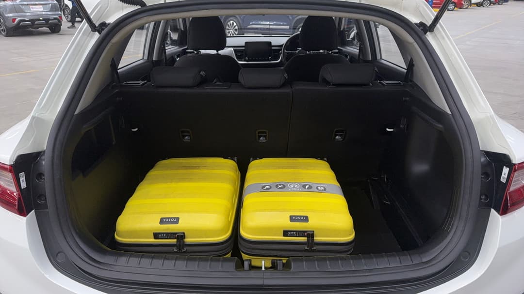 2022 Kia Stonic S, Automatic, 57701 km, Boot Inside View with Luggage