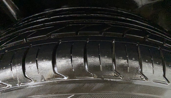 2012 Volkswagen Polo HIGHLINE1.2L PETROL, Petrol, Manual, 37,731 km, Left Front Tyre Tread