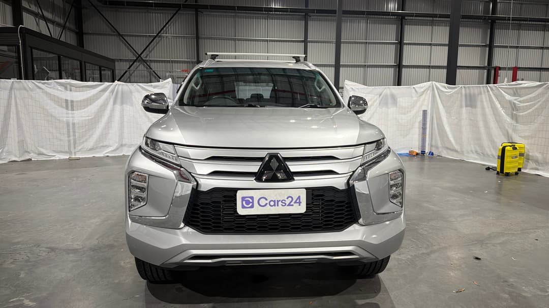 2022 Mitsubishi Pajero Sport Glx (2WD) 5 Seat, Automatic, 68536 km, Front View