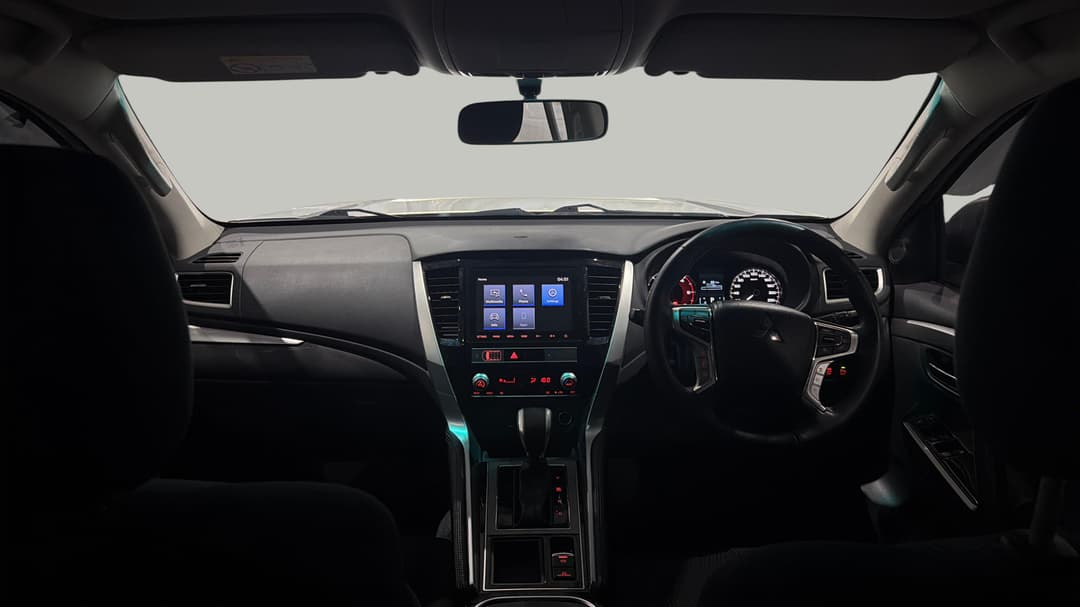 2022 Mitsubishi Pajero Sport Glx (2WD) 5 Seat, Automatic, 68536 km, Dashboard View