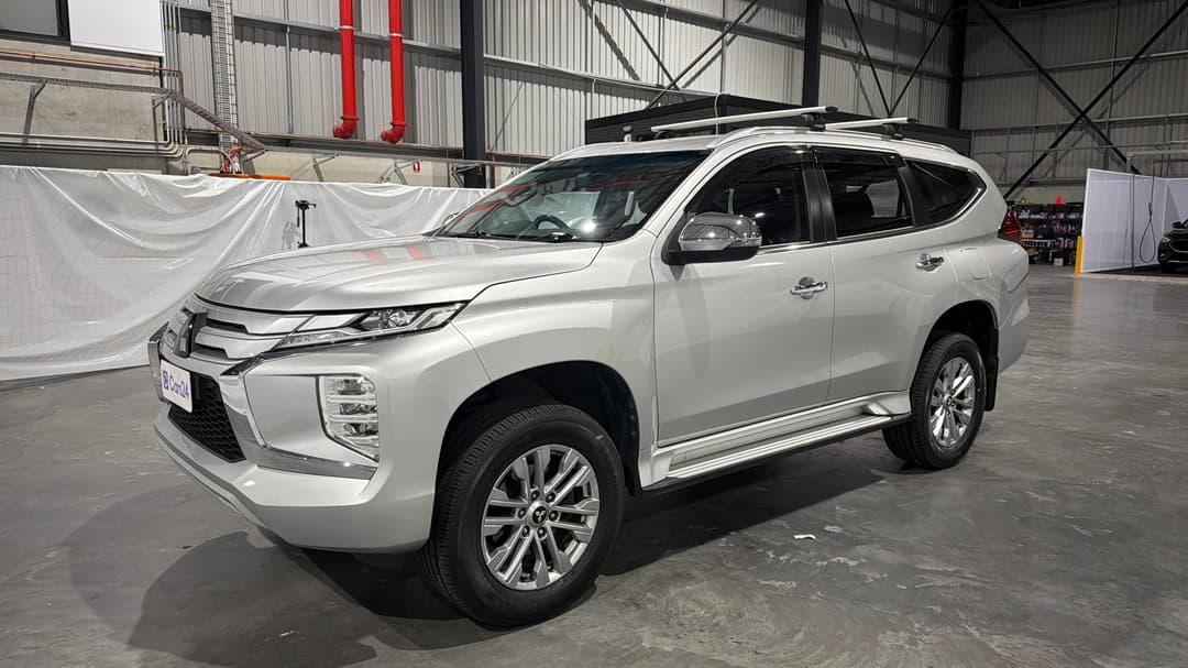 2022 Mitsubishi Pajero Sport Glx (2WD) 5 Seat, Automatic, 68536 km, Left Front Diagonal (45- Degree) View