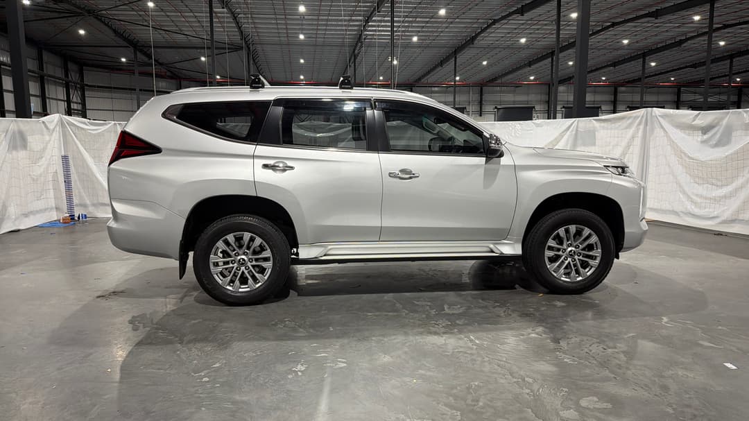 2022 Mitsubishi Pajero Sport Glx (2WD) 5 Seat, Automatic, 68536 km, Right Side View