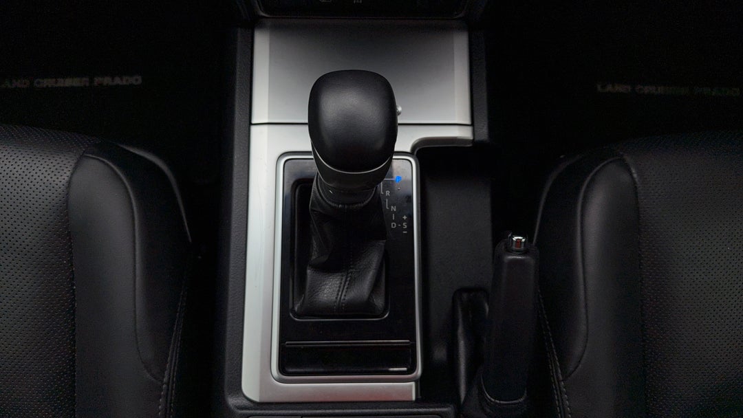 2020 Toyota Landcruiser Prado Gxl (4x4), Automatic, 43397 km, Gear Lever 