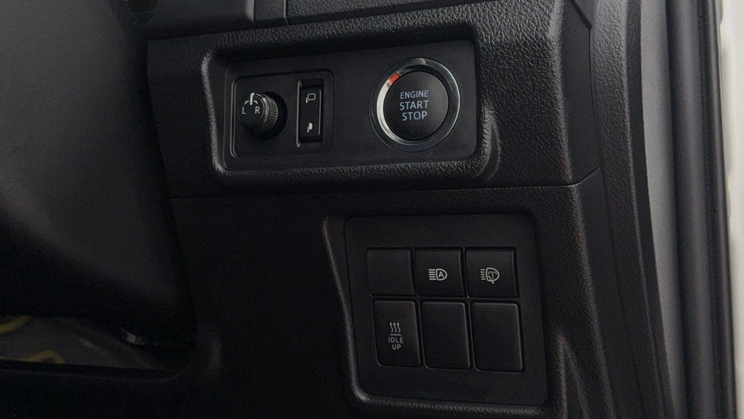 2020 Toyota Landcruiser Prado Gxl (4x4), Automatic, 43397 km, Utility Switches/Buttons