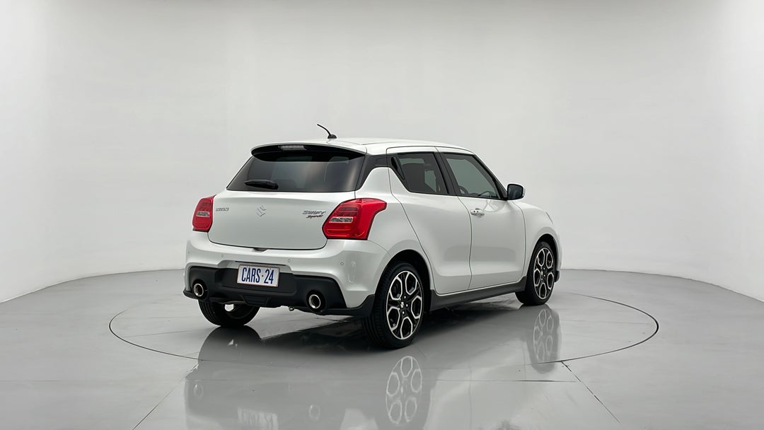 Right Back Diagonal (45- Degree) View