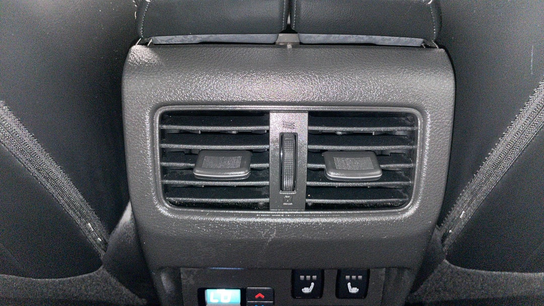 Rear A/C Vent