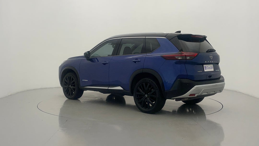 Left Back Diagonal (45- Degree) View