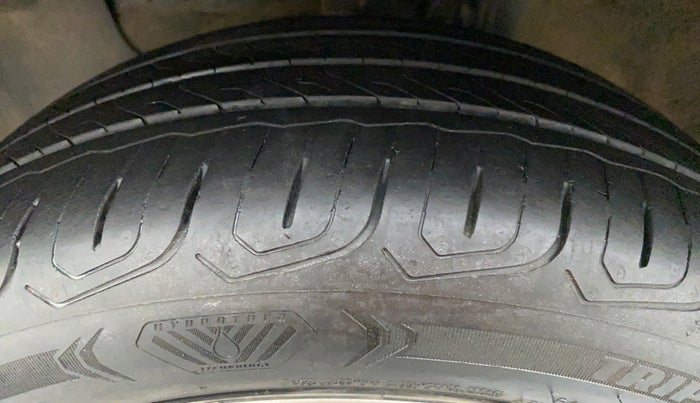 2016 Hyundai Elite i20 ASTA 1.2, Petrol, Manual, 46,947 km, Left Front Tyre Tread