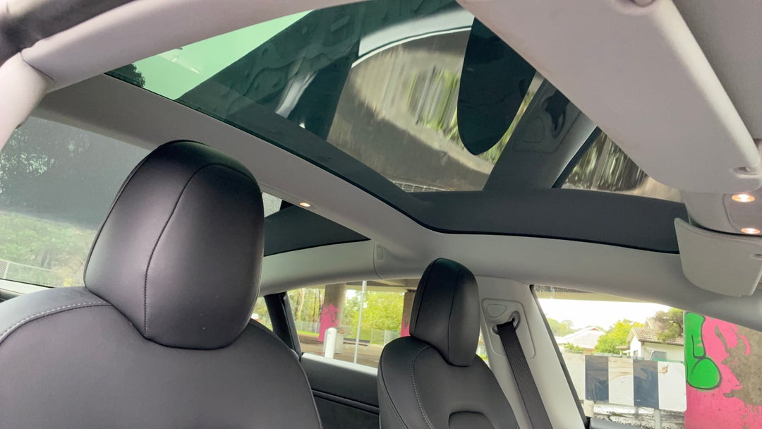 Interior Sunroof/Moonroof