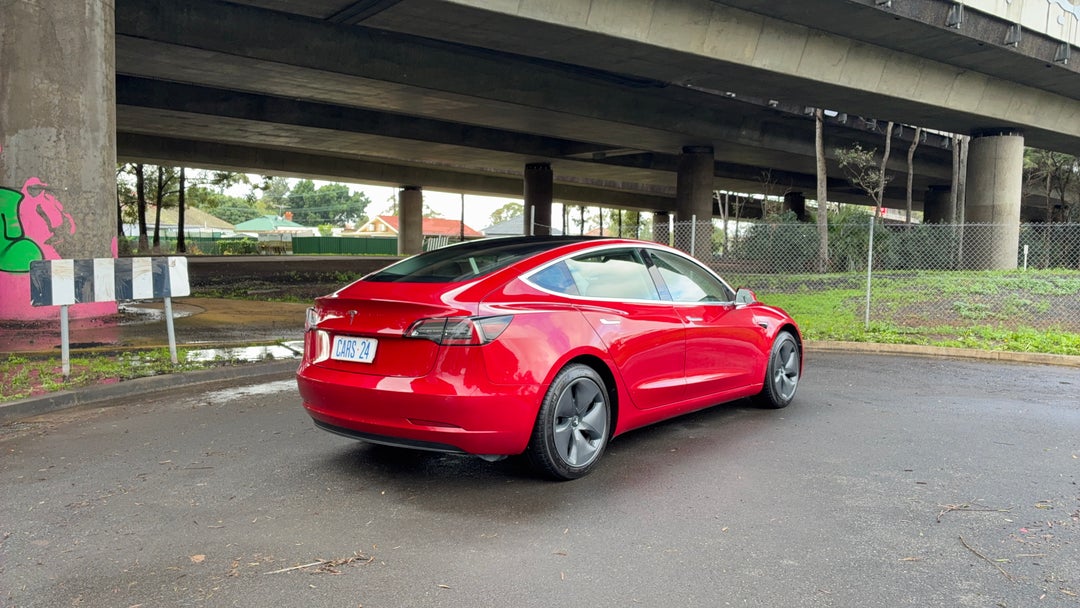 Right Back Diagonal (45- Degree) View