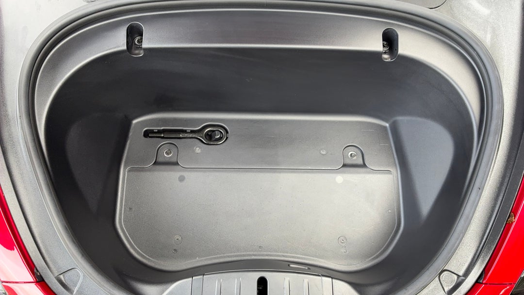 Open Bonnet (Engine)