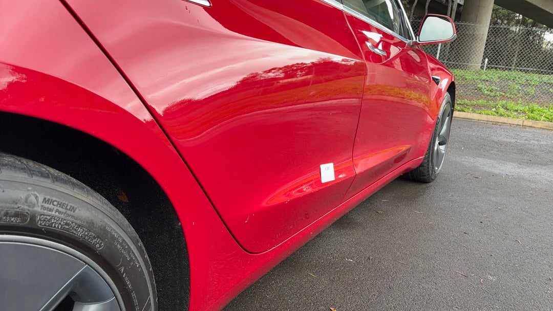 Doors Rear RHS Scratch