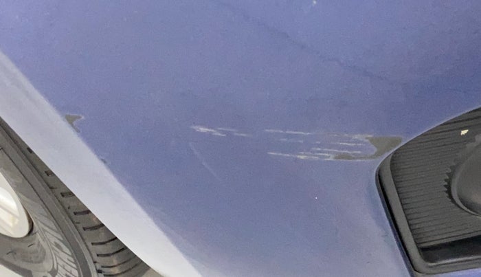 2017 Maruti Dzire ZDI, Diesel, Manual, 88,694 km, Front bumper - Minor scratches