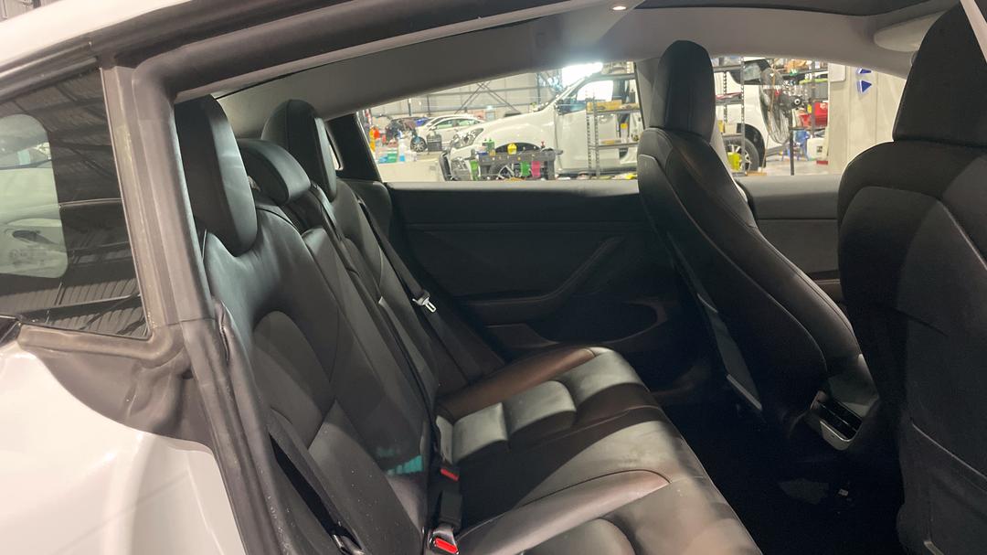 2021 Tesla Model 3 Standard Range Plus RWD, Automatic, 42960 km, Right Side Rear Door Cabin View