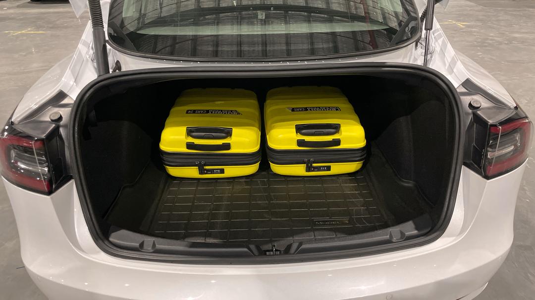 2021 Tesla Model 3 Standard Range Plus RWD, Automatic, 42960 km, Boot Inside View with Luggage