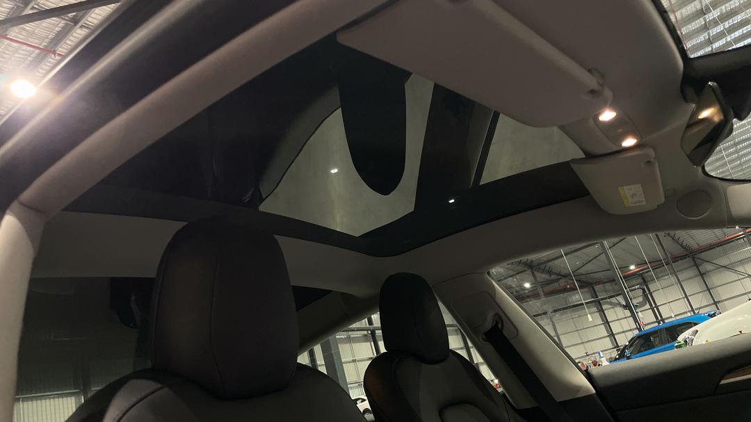 2021 Tesla Model 3 Standard Range Plus RWD, Automatic, 42960 km, Interior Sunroof/Moonroof