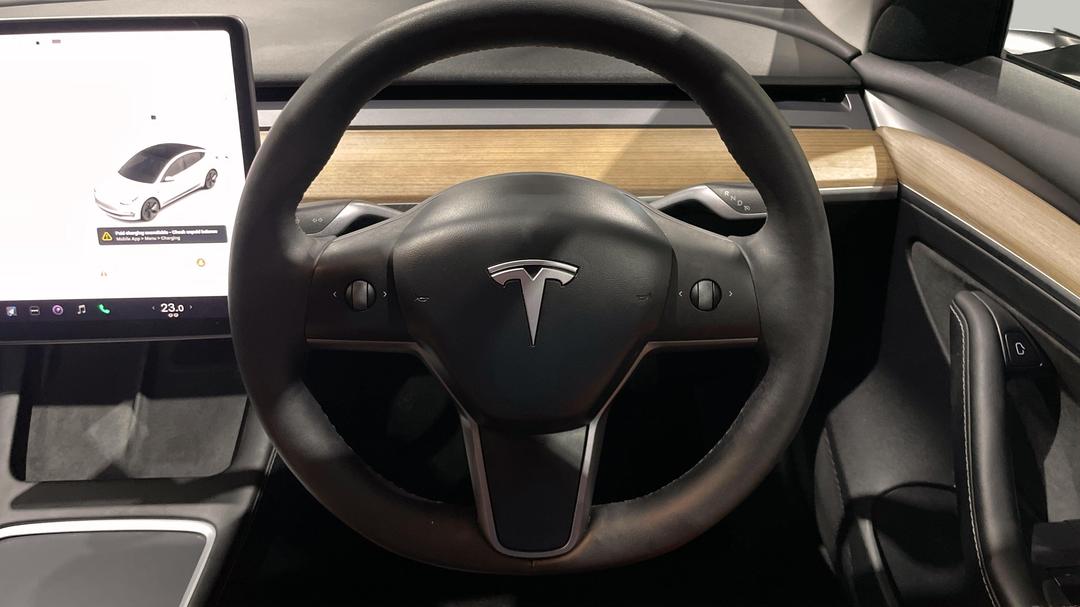 2021 Tesla Model 3 Standard Range Plus RWD, Automatic, 42960 km, Steering Wheel Close-up