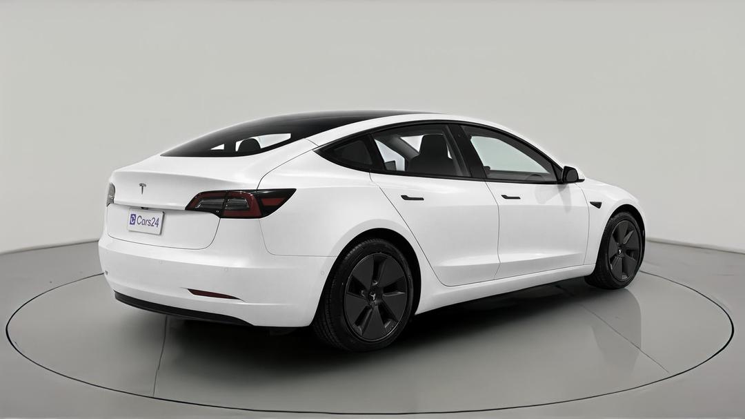2021 Tesla Model 3 Standard Range Plus RWD, Automatic, 42960 km, Right Back Diagonal (45- Degree) View