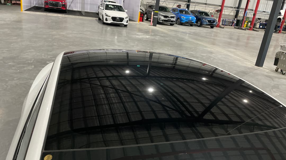 2021 Tesla Model 3 Standard Range Plus RWD, Automatic, 42960 km, Roof/Sunroof View
