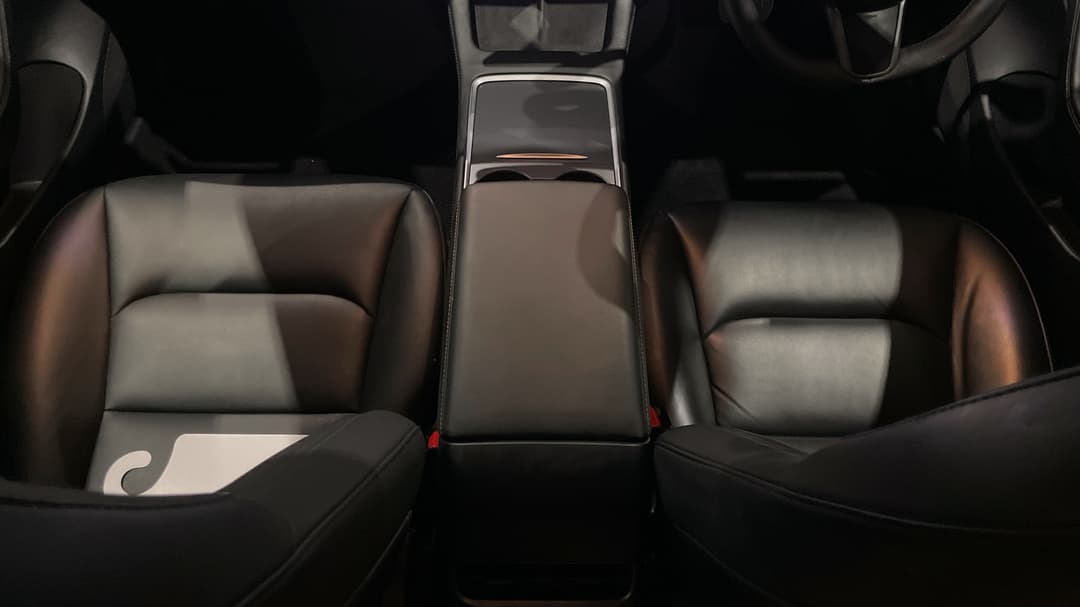 2021 Tesla Model 3 Standard Range Plus RWD, Automatic, 42960 km, Center Console